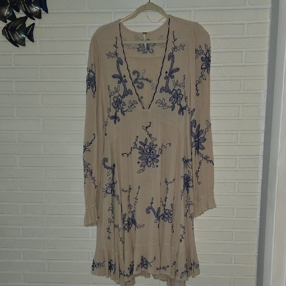 Free People Dresses & Skirts - Free PEOPLE  Dress with Blue Floral Embroidery
